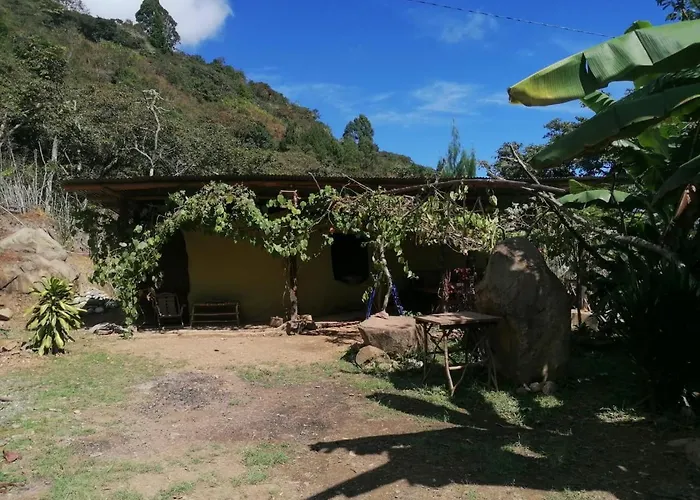 Jungle Quillabamba Included Lodge